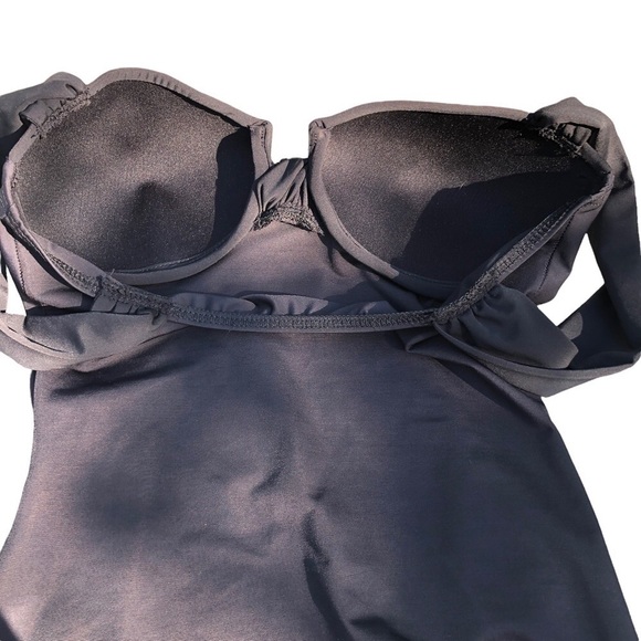 NEW MAGICSUIT Black Swimsuit Style #95717 Built In Bra Shoulder Straps - Size 8 - Picture 3 of 7